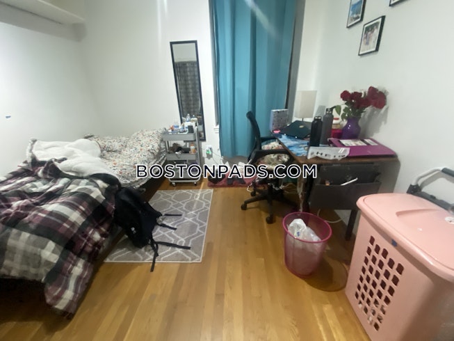 Boston - $4,600+ /mo