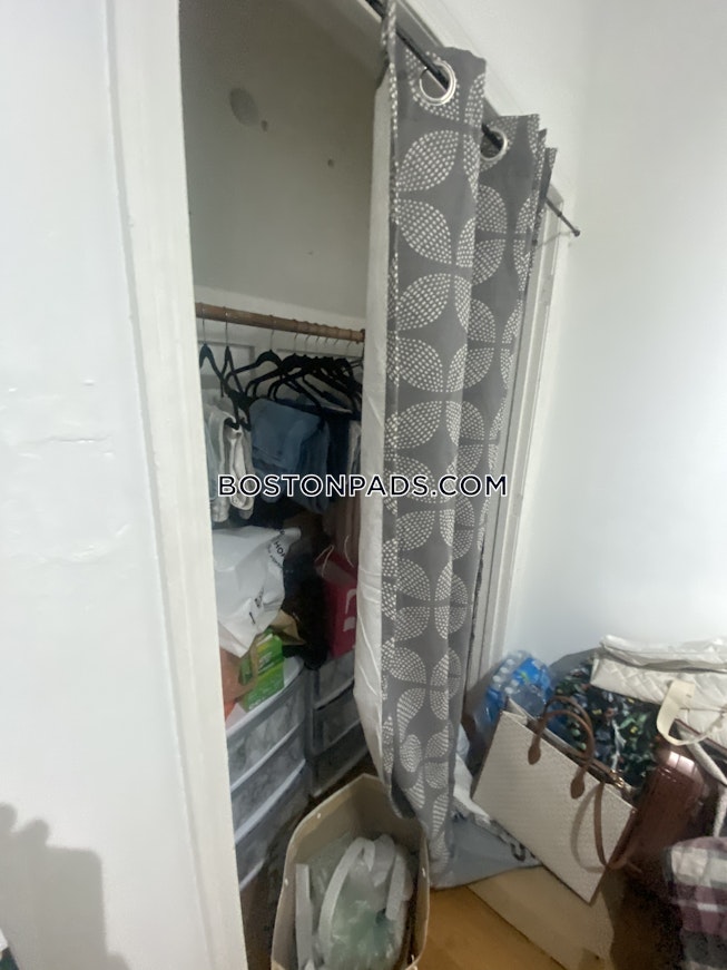 Boston - $4,600+ /mo