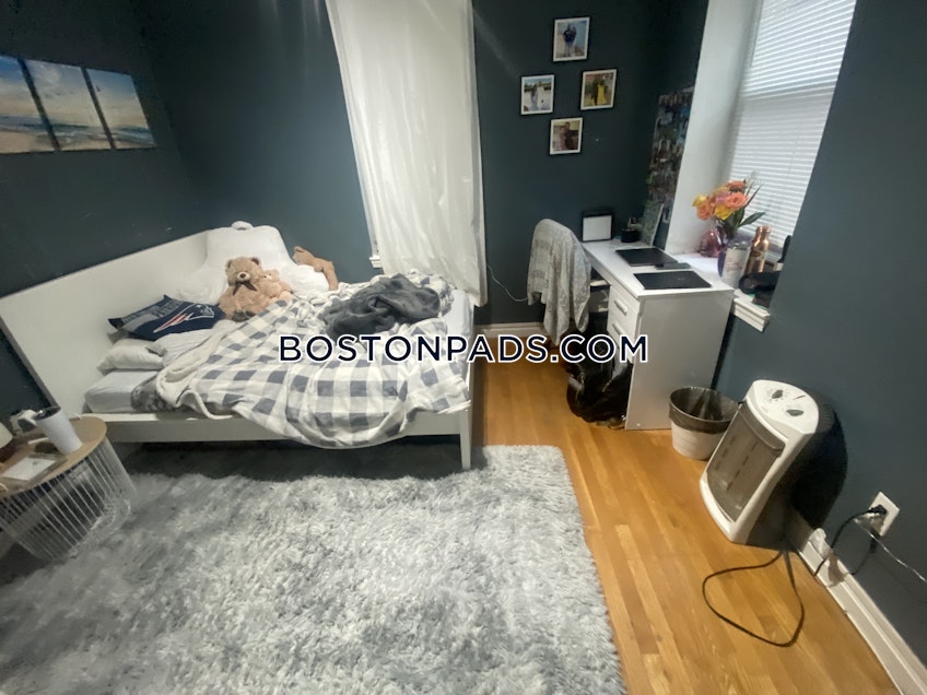 Boston - $4,600+ /month