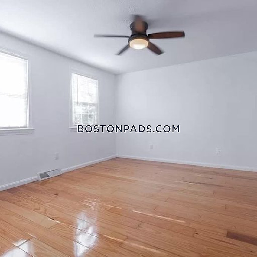 BOSTON - FORT HILL - 4 Beds, 3 Baths - Image 15