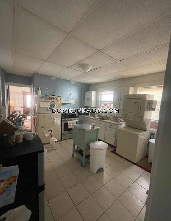 Somerville - 3 Beds, 1 Baths