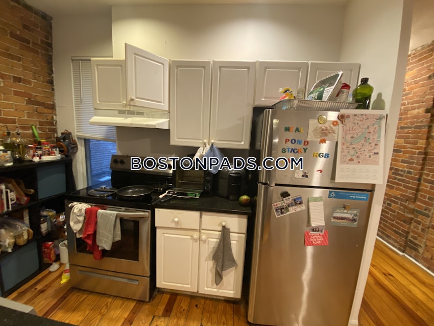 BOSTON - NORTHEASTERN/SYMPHONY - 3 Beds, 2 Baths - Image 7