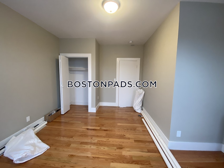 BOSTON - DORCHESTER - FOUR CORNERS - 4 Beds, 1 Bath - Image 23