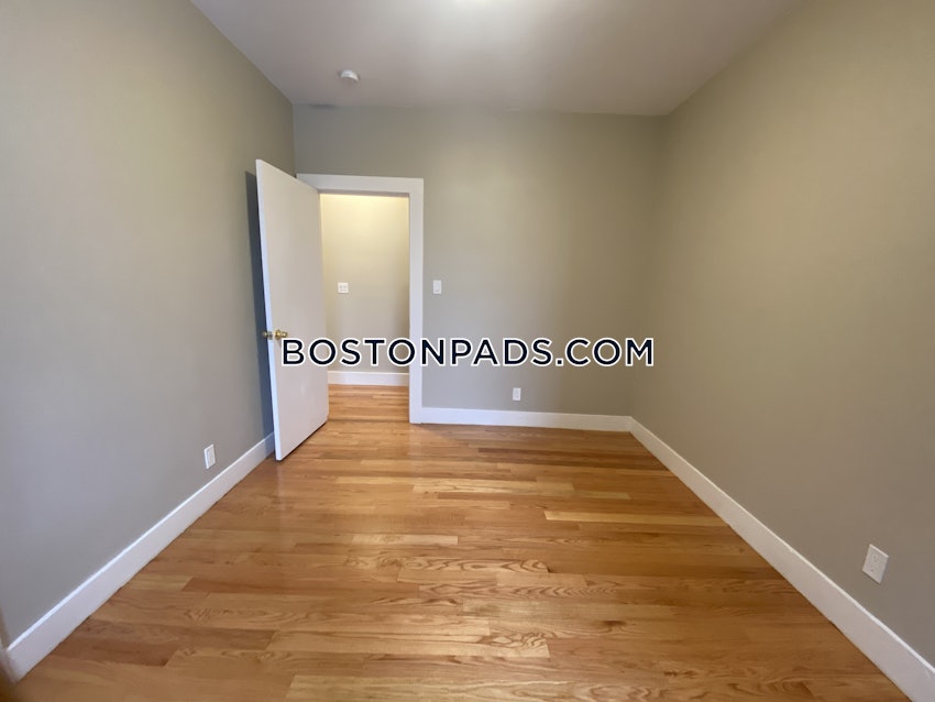 BOSTON - DORCHESTER - FOUR CORNERS - 4 Beds, 1 Bath - Image 15