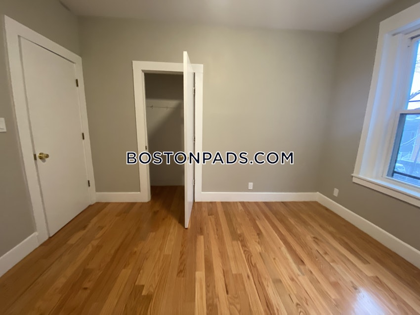 BOSTON - DORCHESTER - FOUR CORNERS - 4 Beds, 1 Bath - Image 10