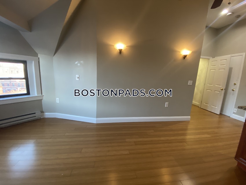 BOSTON - BACK BAY - 1 Bed, 1 Bath - Image 10