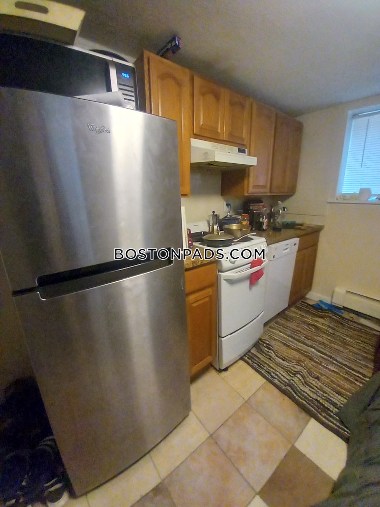 Wait St., Roxbury Crossing