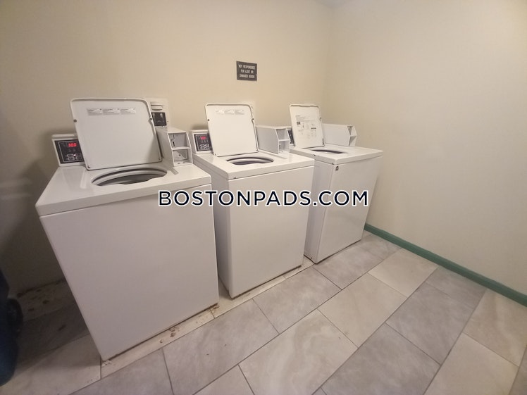 Wait St., Roxbury Crossing