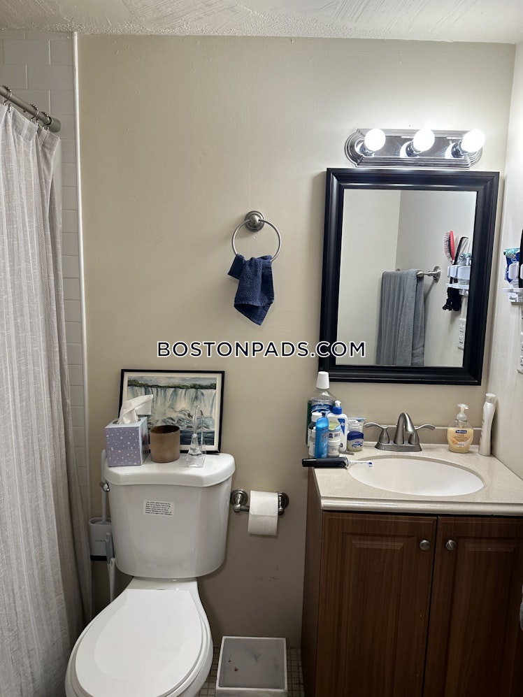 Wait St., Roxbury Crossing