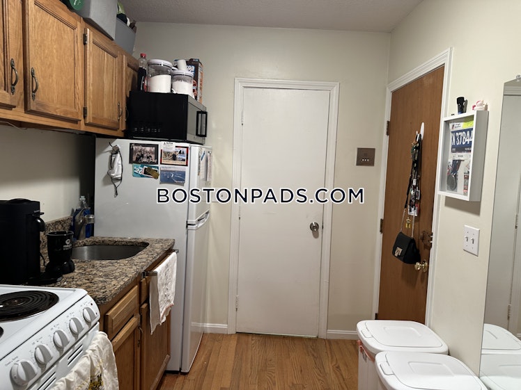 Wait St., Roxbury Crossing