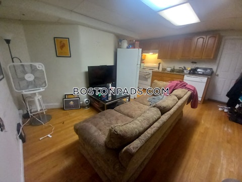 Bay State Rd. Boston photo 7