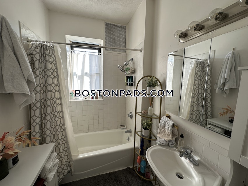 BOSTON - ALLSTON - 3 Beds, 1 Bath - Image 19