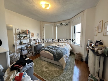 Boston - 3 Beds, 1 Baths