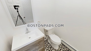 Boston - 2 Beds, 1 Baths