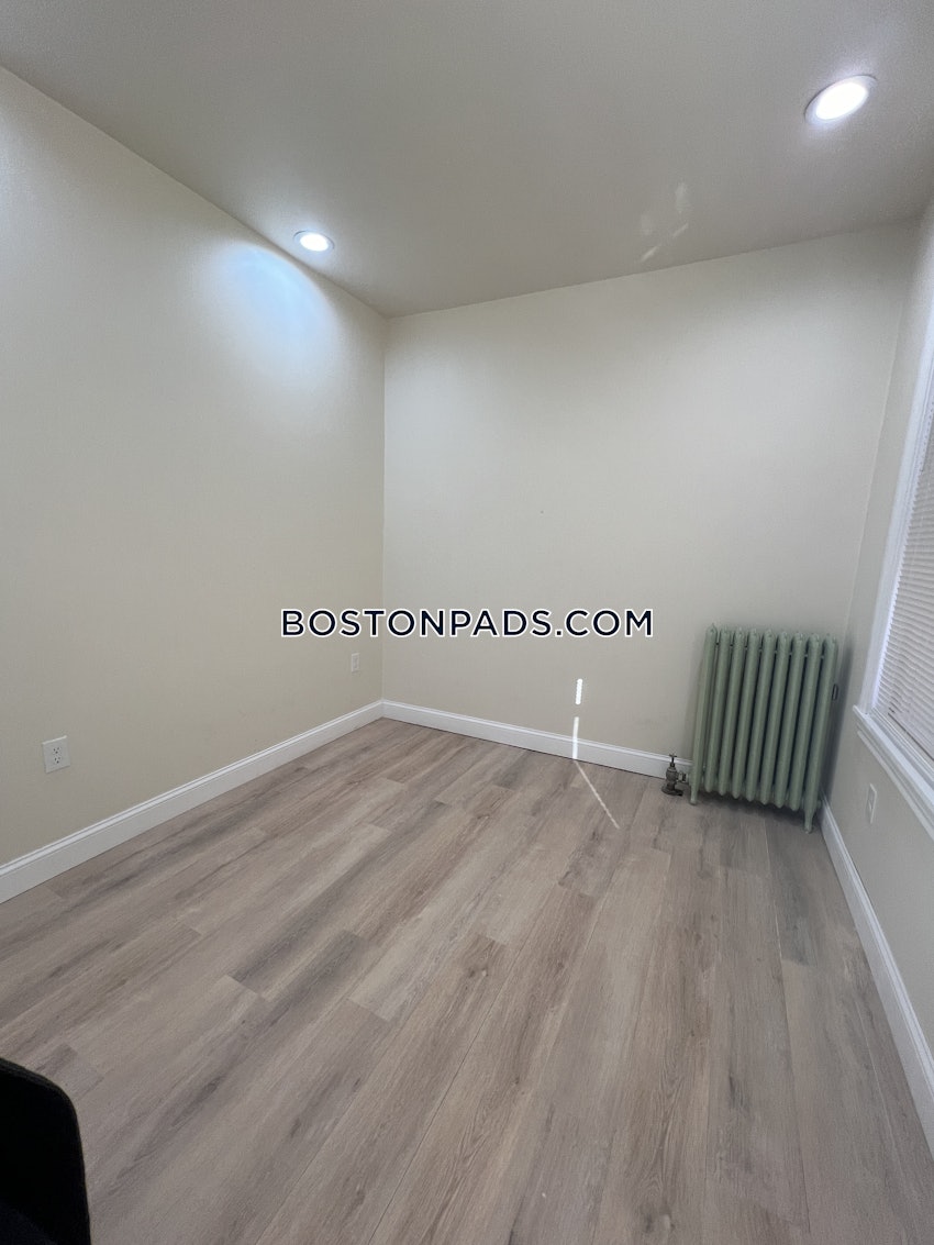 BOSTON - ROXBURY - 3 Beds, 2 Baths - Image 10