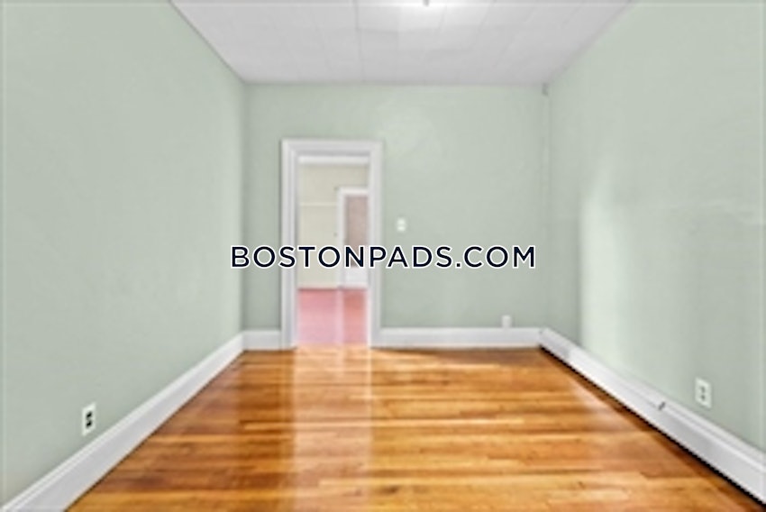 BOSTON - EAST BOSTON - CENTRAL SQ PARK - 3 Beds, 1 Bath - Image 8