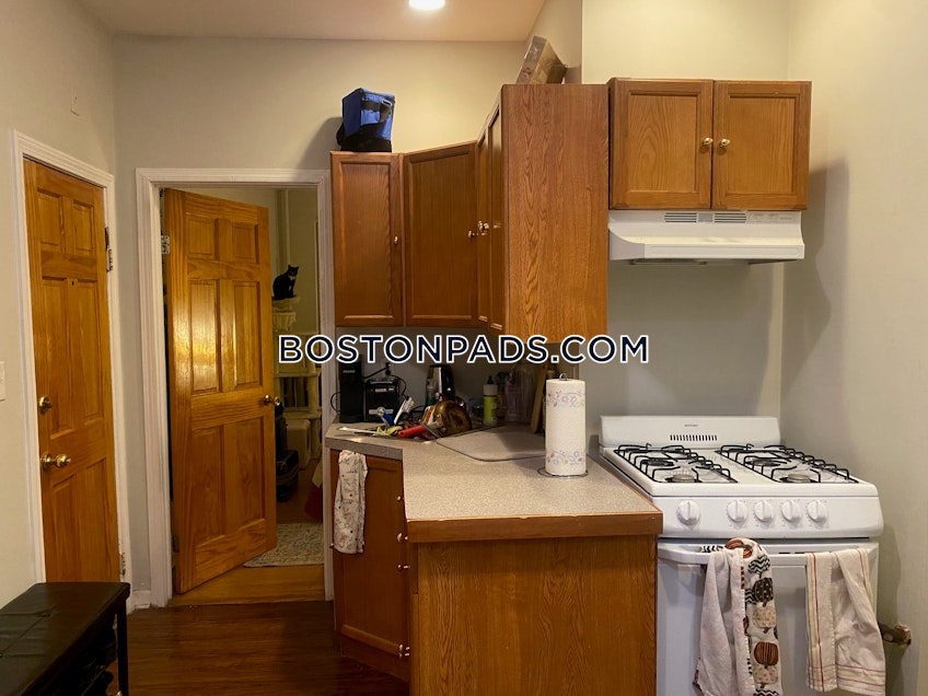 Boston - $4,000+ /month