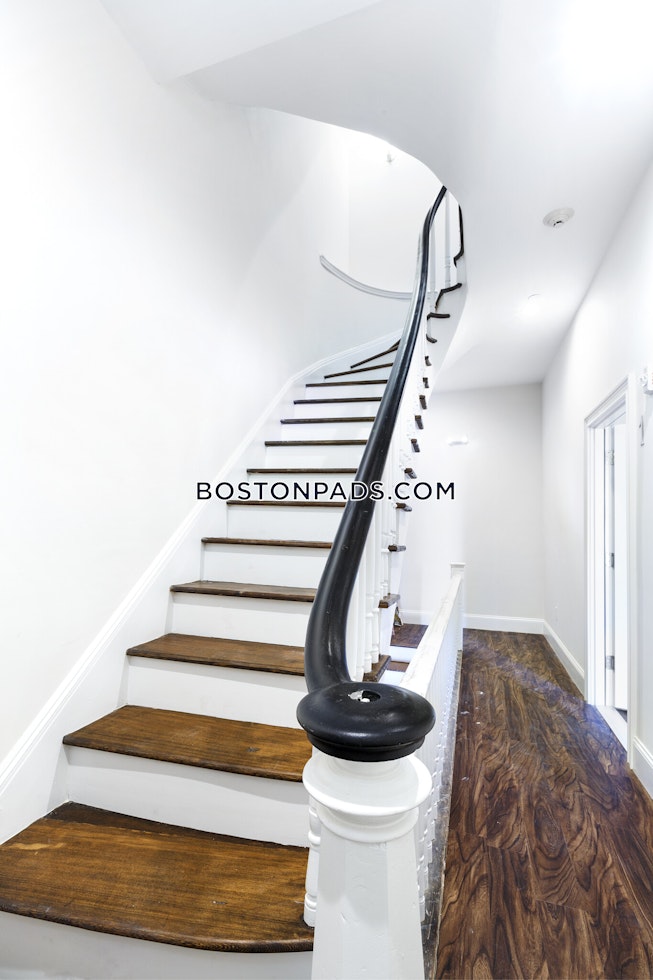 Boston - $5,500+ /mo