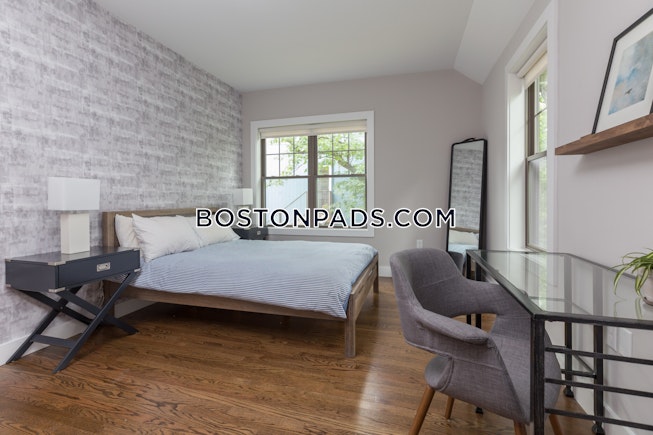Boston - $6,600+ /mo