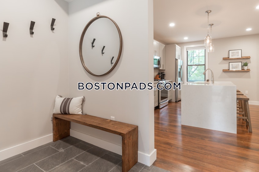 Boston - $6,600+ /month