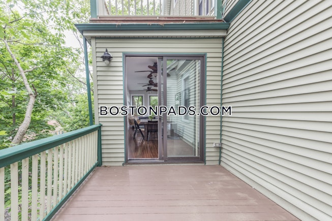 Boston - $6,600+ /mo