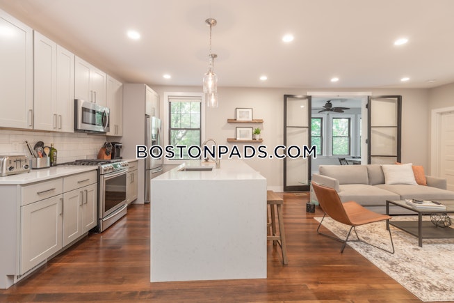Boston - $6,600+ /mo