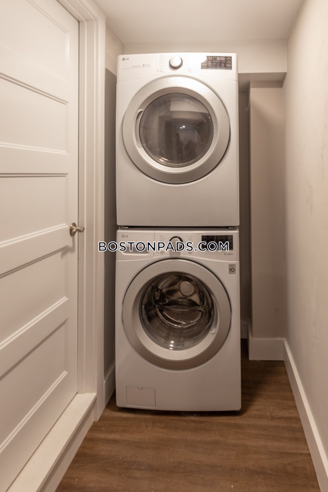 Boston - $6,600+ /mo