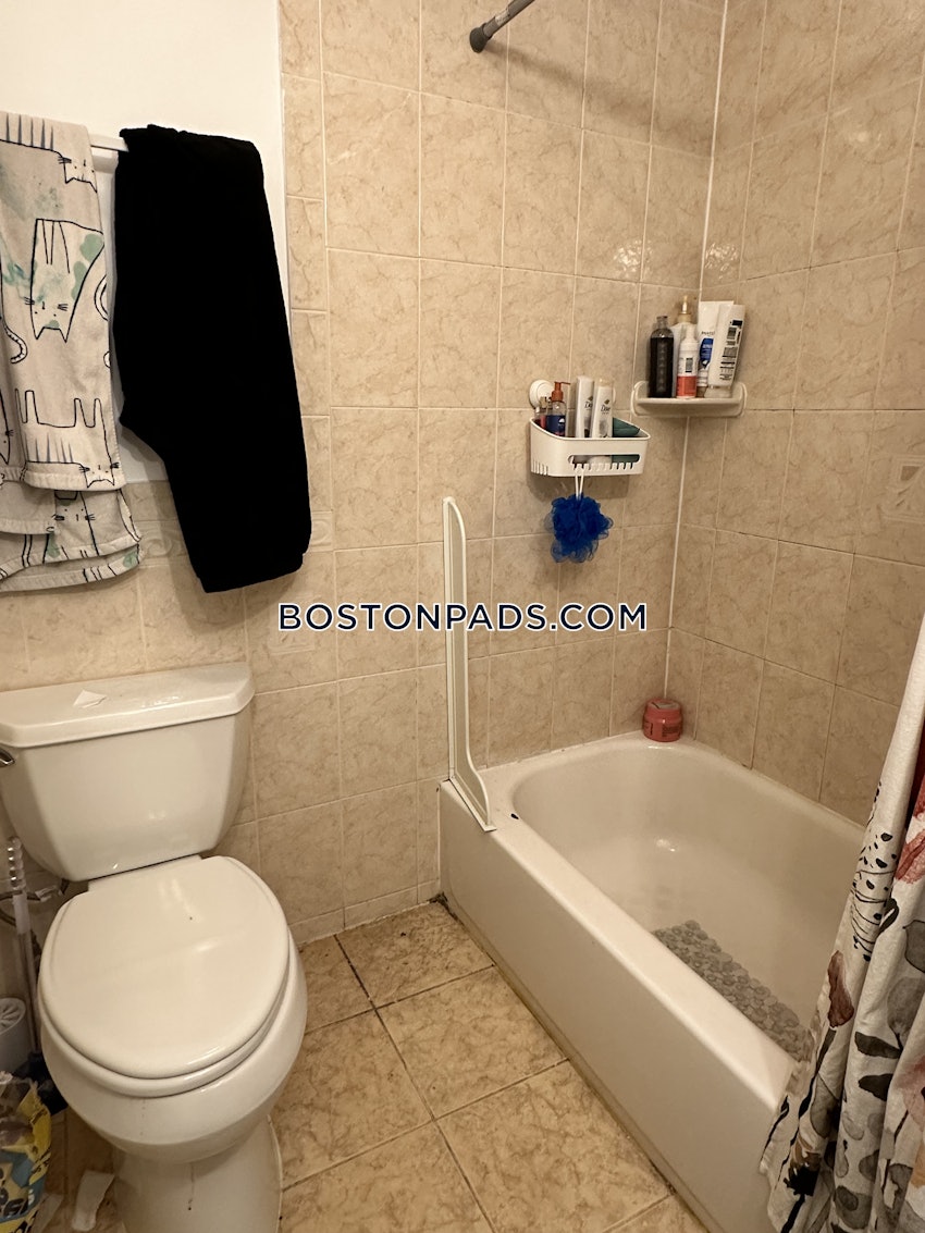 BOSTON - MISSION HILL - 2 Beds, 1 Bath - Image 24