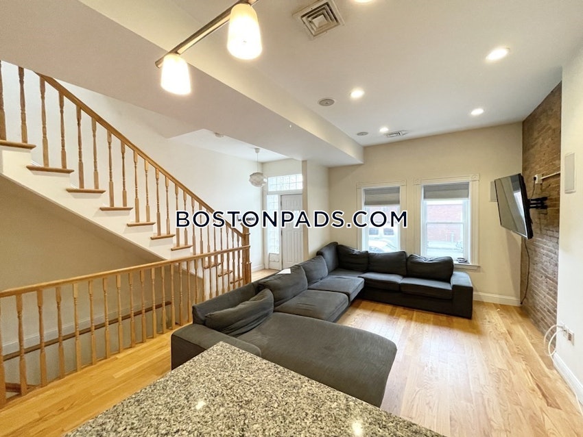 BOSTON - SOUTH BOSTON - WEST SIDE - 5 Beds, 2.5 Baths - Image 18