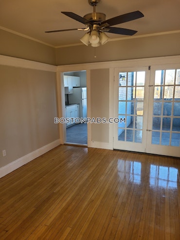 Boston - 3 Beds, 1 Baths