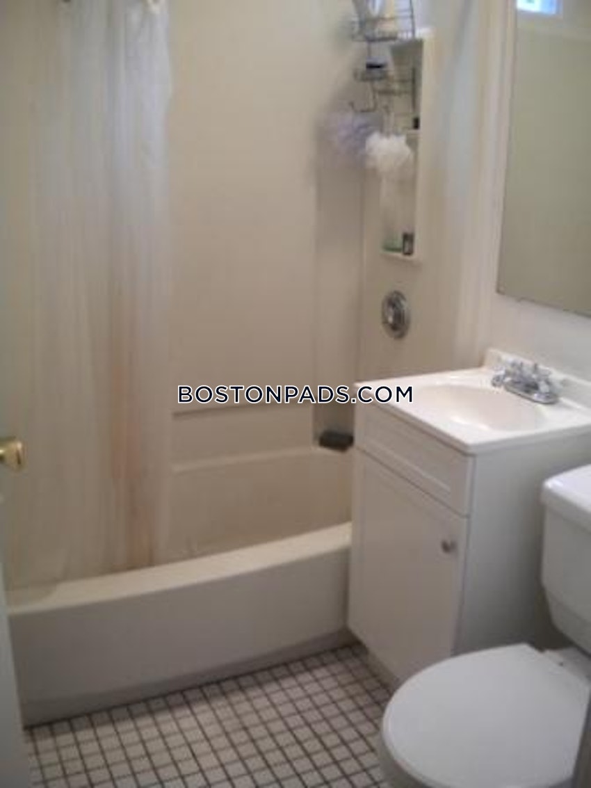 BOSTON - ALLSTON - 3 Beds, 1 Bath - Image 6