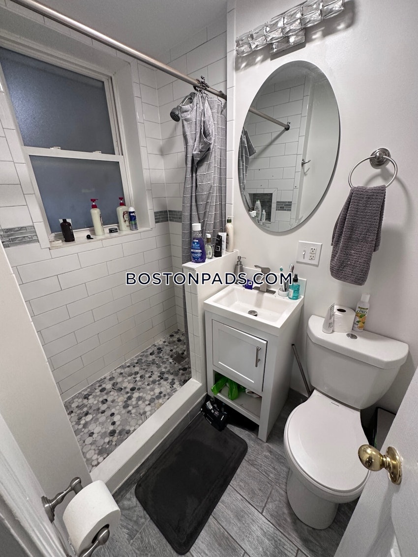 BOSTON - NORTH END - 4 Beds, 2 Baths - Image 20