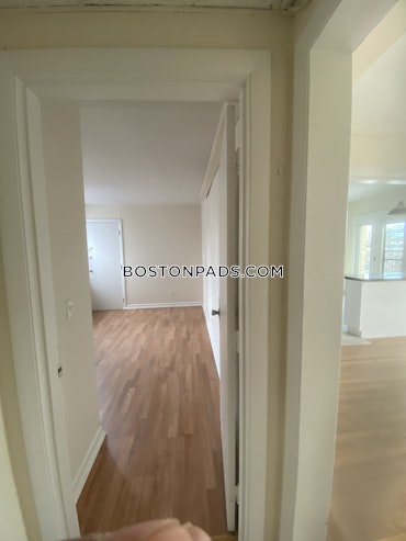 Boston - 3 Beds, 1.5 Baths