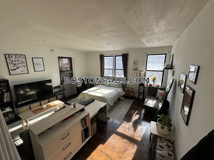 Brighton Ave., Boston