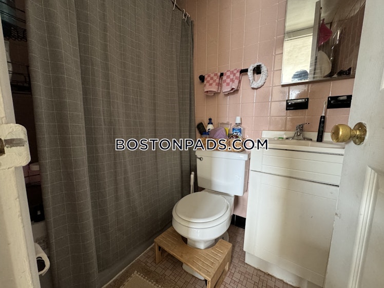 Brighton Ave., Boston