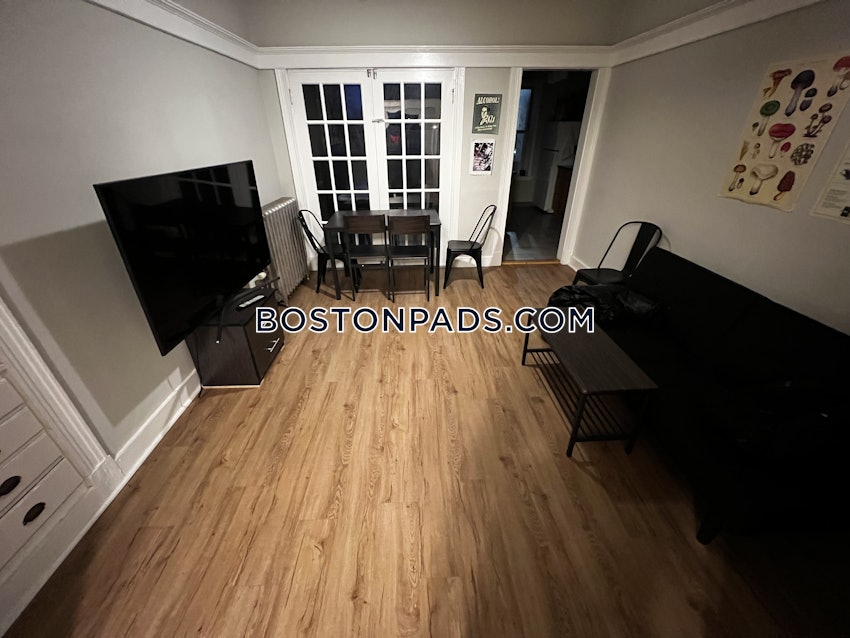 BOSTON - ALLSTON - 3 Beds, 1 Bath - Image 28