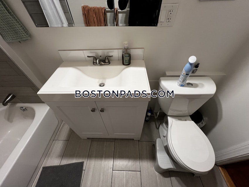 BOSTON - ALLSTON - 3 Beds, 1 Bath - Image 43