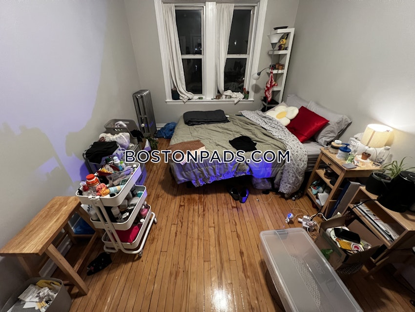 BOSTON - ALLSTON - 3 Beds, 1 Bath - Image 46