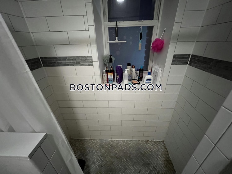 Farrington Ave., Boston