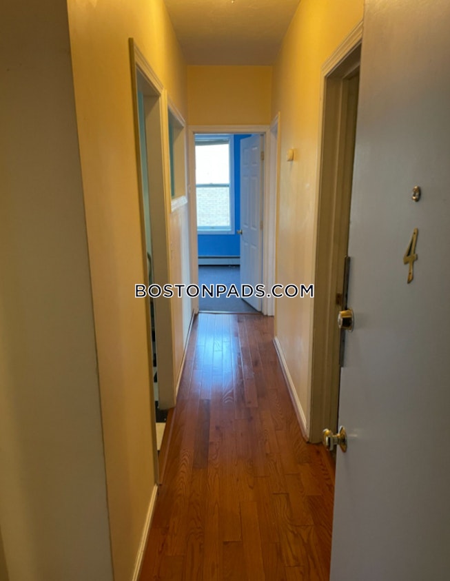 Boston - $3,900+ /mo