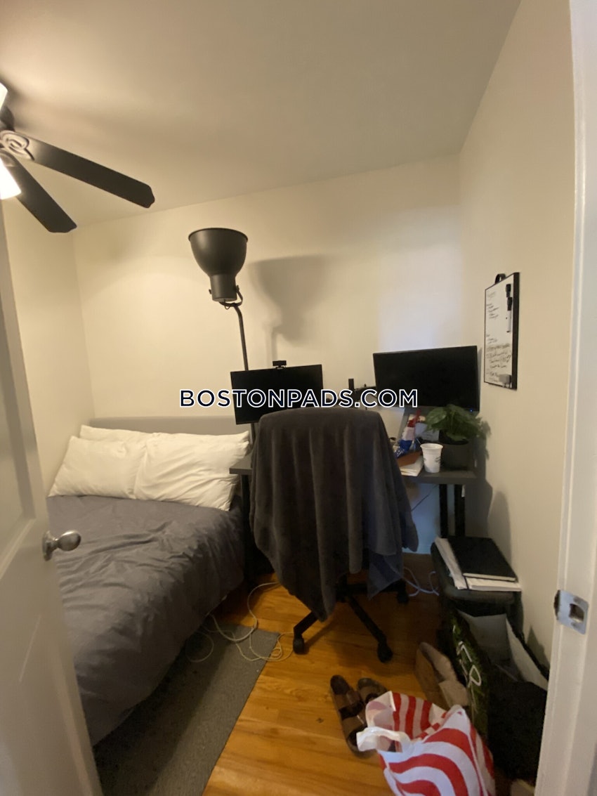 BOSTON - NORTH END - 3 Beds, 1 Bath - Image 15