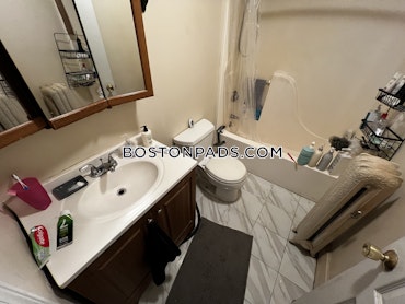 Boston - 3 Beds, 1 Baths