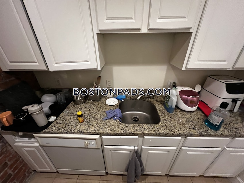 Boston - $4,350+ /month