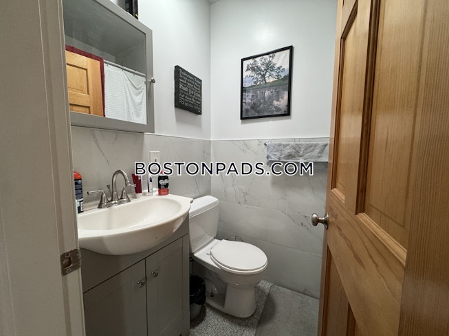 Boston - $6,600+ /mo