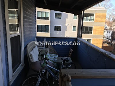 Brookline 3 Bed, 1 Bath Unit  Brookline Village - $4,400 No Fee