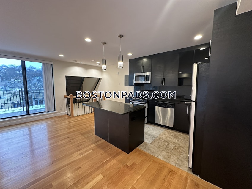 Brookline - $7,600+ /month