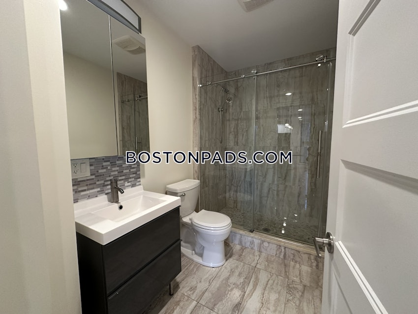 BROOKLINE- WASHINGTON SQUARE - 4 Beds, 3 Baths - Image 21