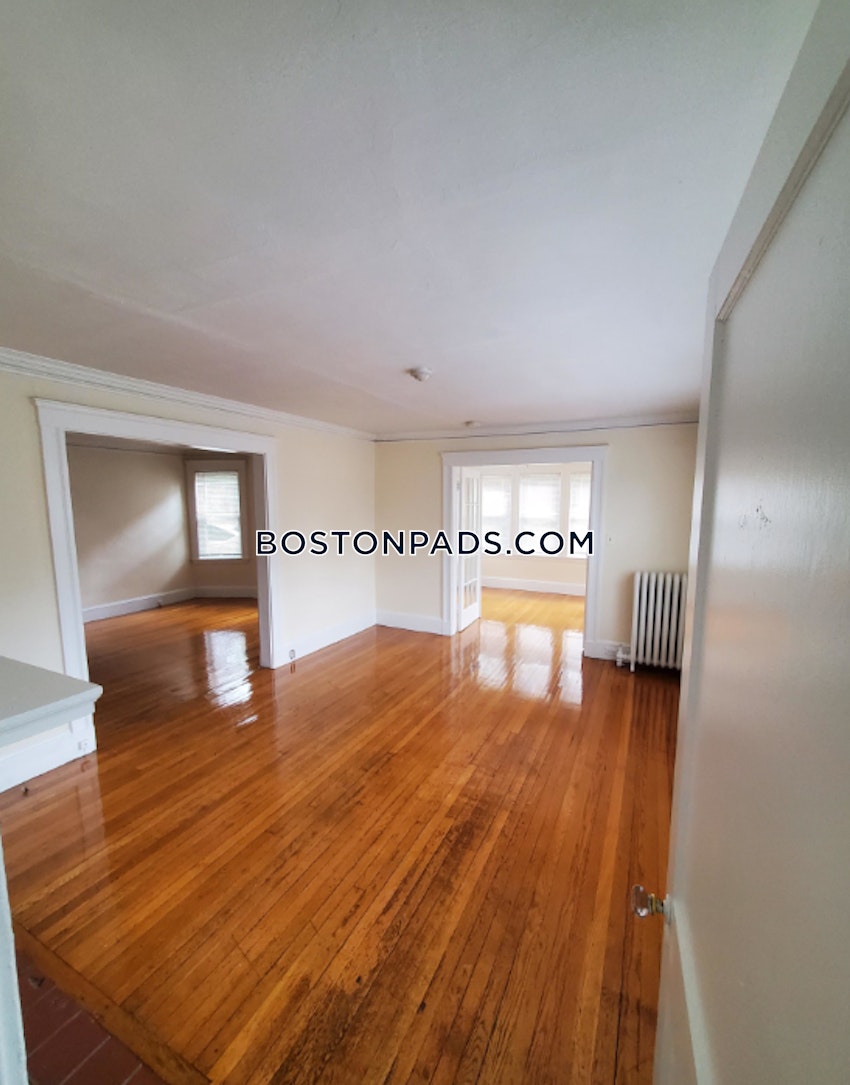 BELMONT - 2 Beds, 1 Bath - Image 13