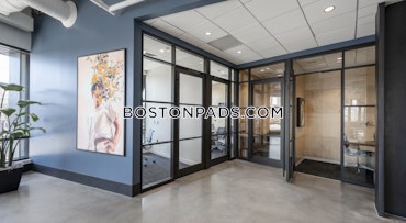 Boston - 1 Beds, 1 Baths