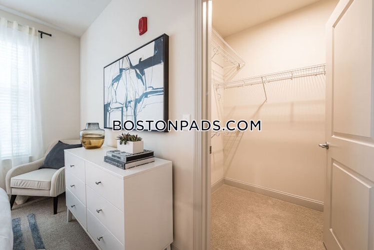 Osgood St., North Andover